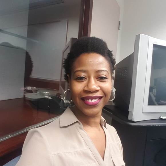 Meet your Posher, Tasha - Picture 3 of 4